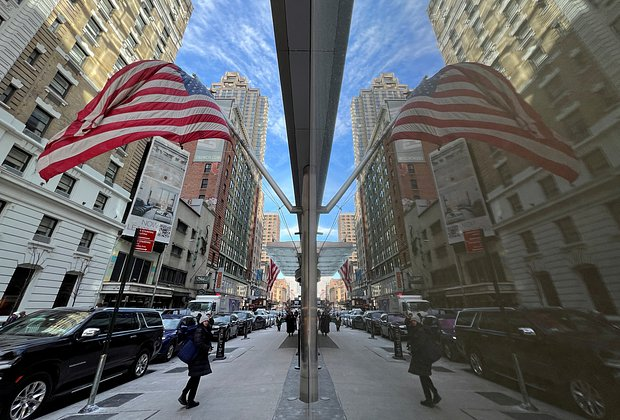 «Россия больше не враг» Почему Дональд Трамп переписал Стратегию нацбезопасности США и как это повлияет на переговоры по Украине?