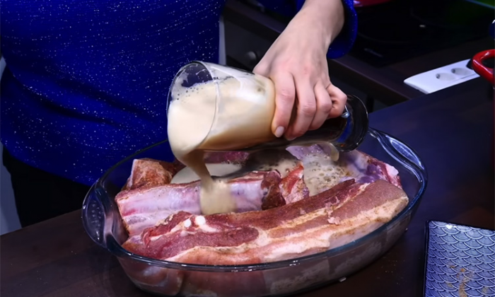 Сочные ребрышки специально к Новому году: на вкус нежнее меда, но с хрустящей корочкой