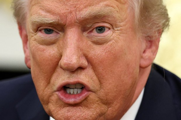 Политика Трампа привела к массовым протестам и кровопролитию в США. Чем это угрожает американскому президенту?