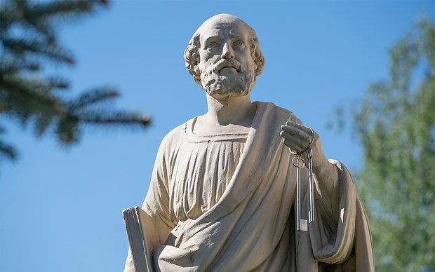 День святых апостолов Петра и Павла в 2026 году. Какого числа отмечается и как празднуется в России?