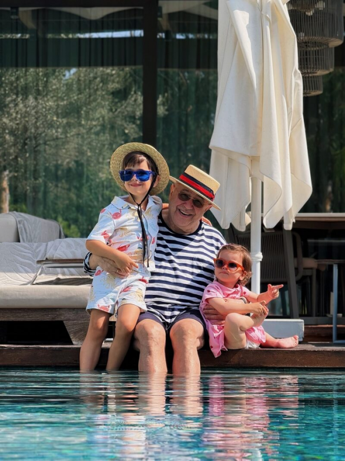 «Её как будто не существует»: почему старшая дочь Евгения Петросяна, Викторина, оказалась отцом «вычеркнута» из жизни?