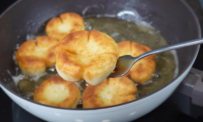 Пончики на сковороде по рецепту из СССР. Сочные, простые, вкусные