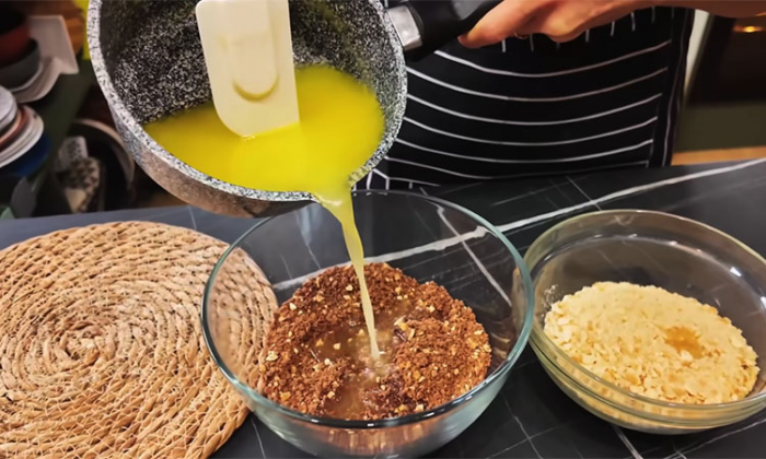 Вкуснее любых сникерсов: шоколадно-ореховая Баядерка, десерт без духовки за 5 минут