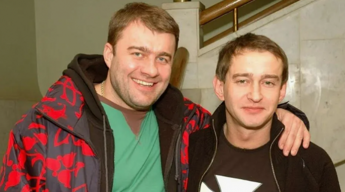 «Он дежурил часами»: как сложились судьбы 6 пар друзей-актеров, чья дружба прошла сквозь десятилетия