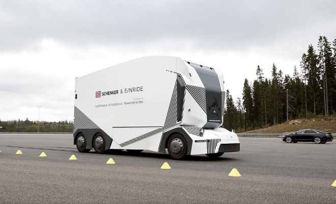 Новый грузовик оставит дальнобойщиков без работы