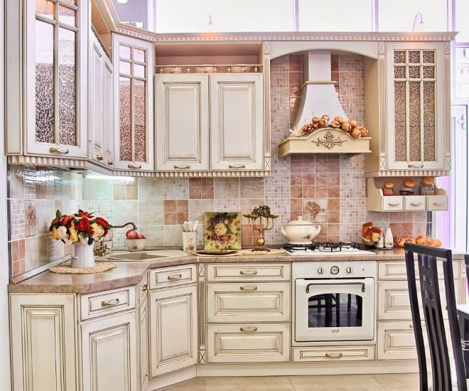 Угловой кухонный гарнитур: особенности расположения и секреты дизайна (82 фото)