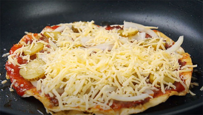 Сытная закуска из лаваша за 3 минуты. 3 рецепта