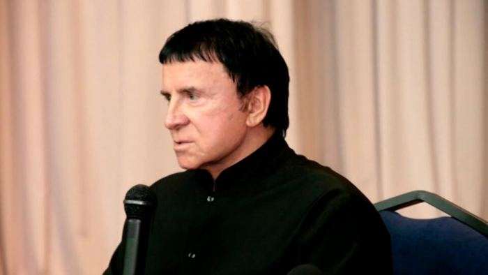 Журналист Мукусев рассказал о работе Кашпировского во "Взгляде"