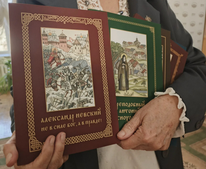 Графика Людмилы Юга объединила историю и подвиг поколений