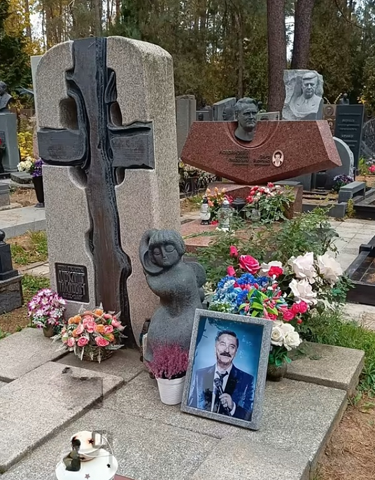 45 лет любви и трагедий: как сложилась судьба Ядвиги Поплавской после смерти мужа, и почему их памятник стал поводом для споров