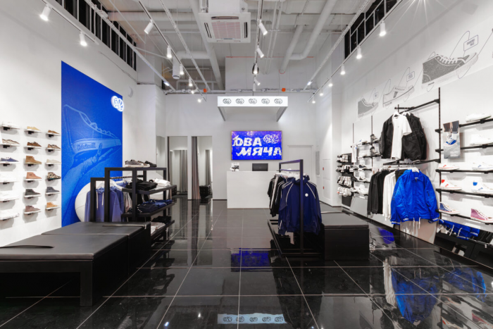 Классика вне времени: бренд «Два Мяча» открывает магазин в Санкт-Петербург