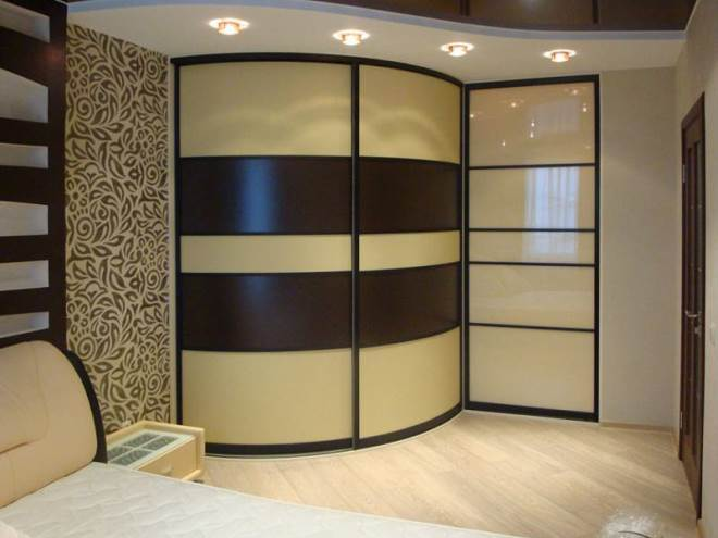 Шкаф-купе в интерьере: разновидности и особенности дизайна (104 фото)