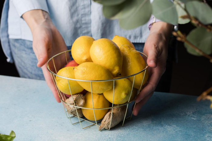 Что важно знать о витамине С: опасно принимать без контроля врача и еще 5 фактов об аскорбиновой кислоте