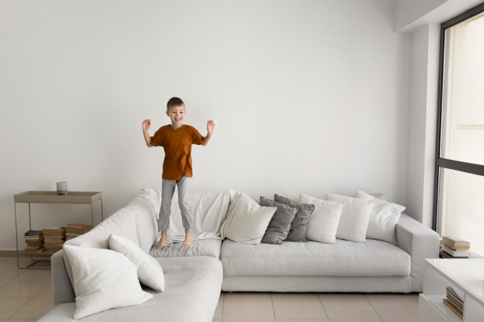 Стоит ли оформлять квартиру на ребенка: объясняет юрист