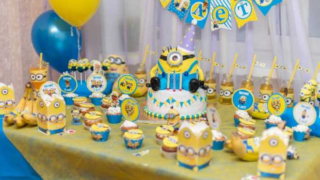 Как украсить стол на день рождения ребенка, чтобы он остался доволен (39 фото)