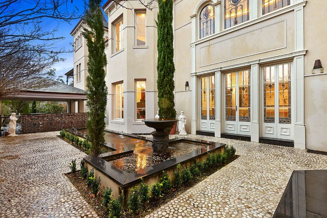 Архитектурные стили домов и коттеджей: как выбрать свое направление (131 фото)