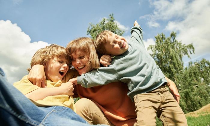 Кто такие сводные братья и сестры: объясняем простыми словами