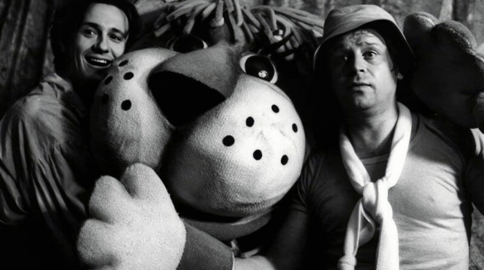 «Он не сломался»: 78-летний Владимир Ильин борется с раком, но продолжает творить и жить в уединении