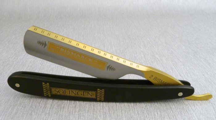 Опасная бритва: история мужского инструмента, которому больше 2000 лет