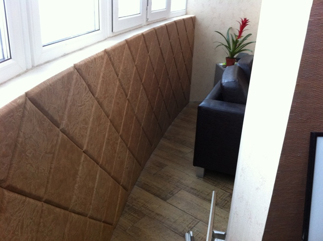 Мягкие стеновые панели – новое звучание старинного декора помещений (65 фото)