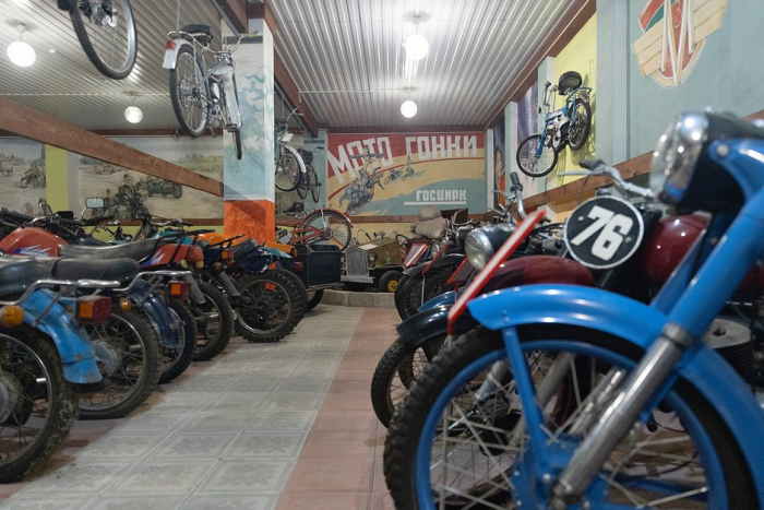 «Чтобы восстановить такой мотоцикл, нужно лет десять жизни» Россиянин собрал коллекцию из 427 мотоциклов и создал уникальный музей