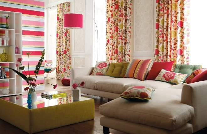 Обои в полоску: как создать нестандартный дизайн комнаты с помощью простых линий (104 фото)