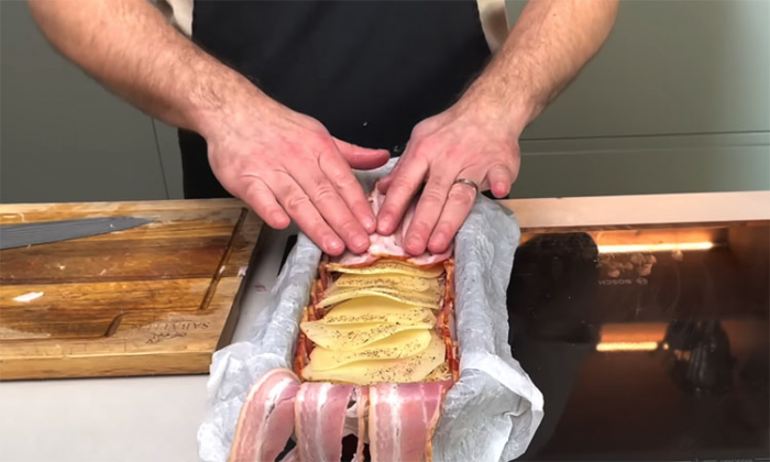 Легендарный картофель французского шефа Жоэля Робюшона. Томим клубни внутри бекона