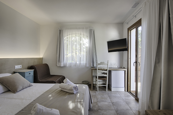 Дизайн спальни 12 кв.м: интересные идеи и полезные советы (56 фото)