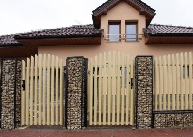Ворота для частного дома: как выбрать эффектную защиту? (38 фото)