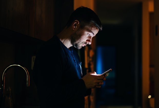 «Мы все умрем, это факт» Россияне массово сдают ...изы и скупают БАДы. Почему это не делает их здоровее?