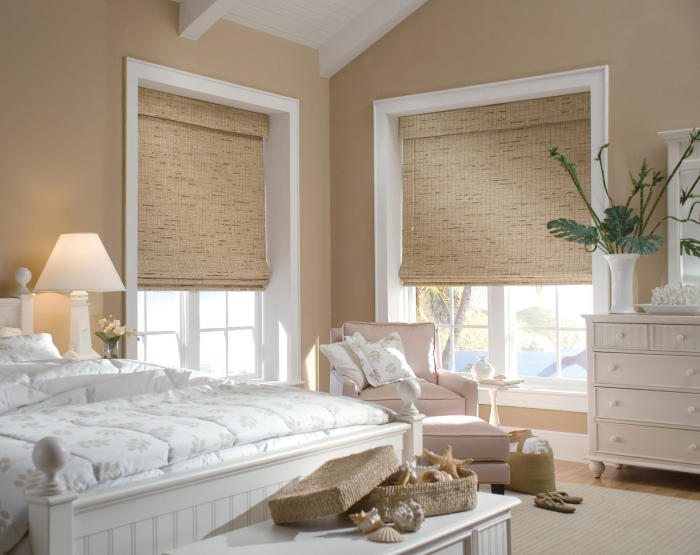 Жалюзи в спальню: фото, разновидности, материалы и цвета (55 фото)