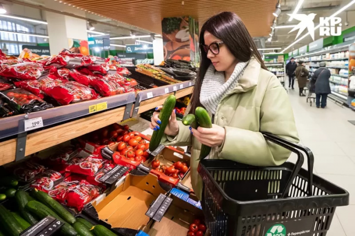 Ближний Восток и российский кошелек: что будет дальше с ценами на нефть, овощи, фрукты и мобильники?