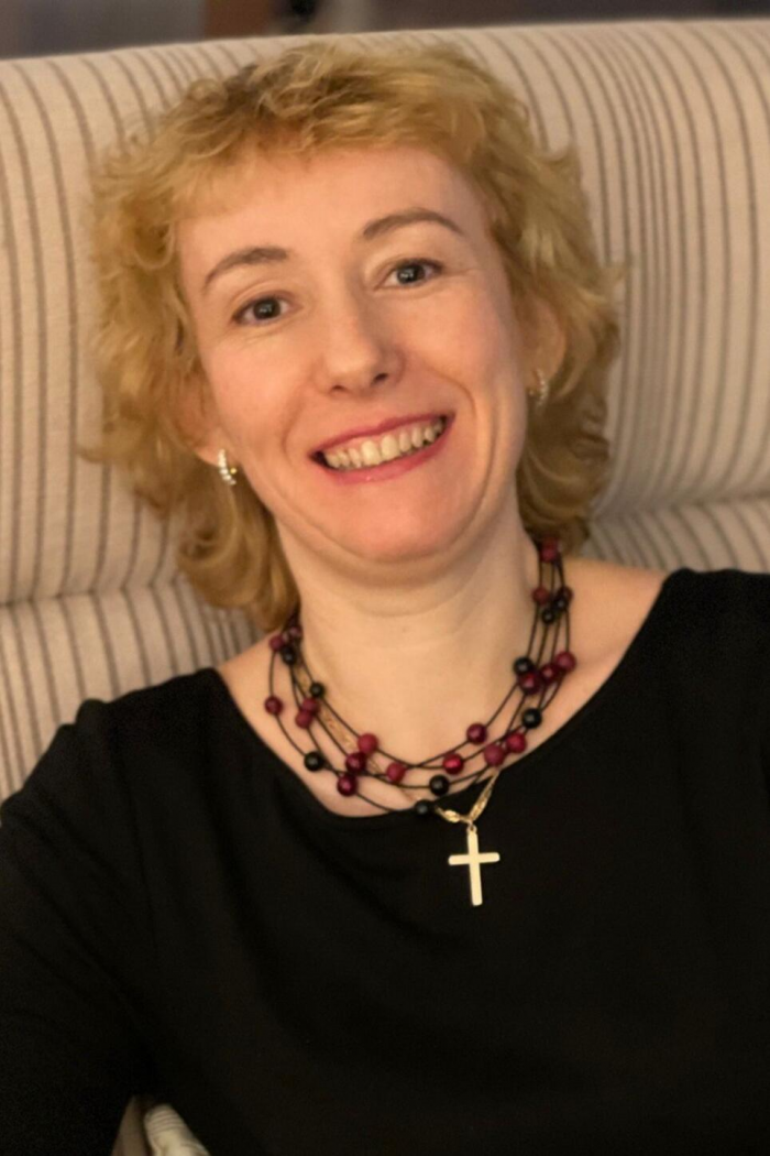 «Писательство — это не профессия, а образ жизни»: интервью с Ольгой Гусейновой