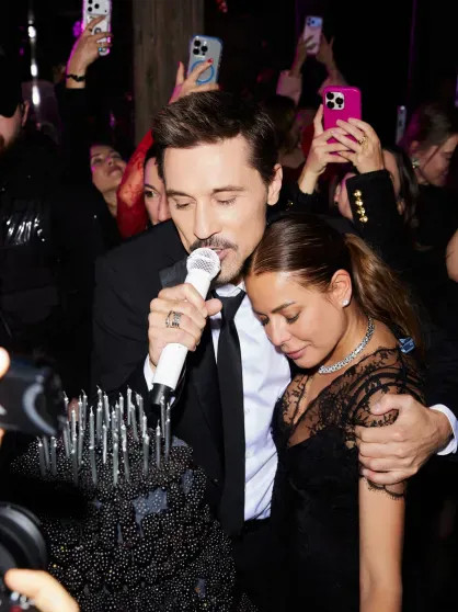 Яна Рудковская, Сати Спивакова, Полина Аскери и Ян Абрамов на дне рождения Кристины Потупчик: новые фото