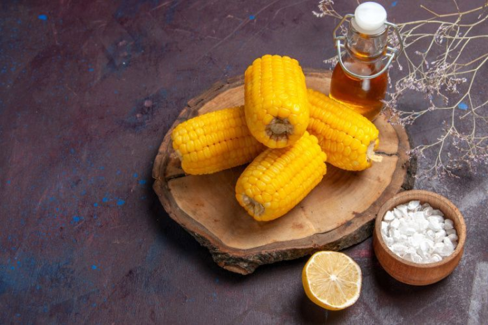 Сезон вареной кукурузы: уникальная польза, как правильно варить и несколько НО...