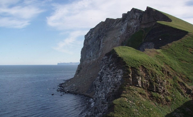 В 1958 году жители Наукана неожиданно покинули город: единственное место в СССР, с которого видно территорию США