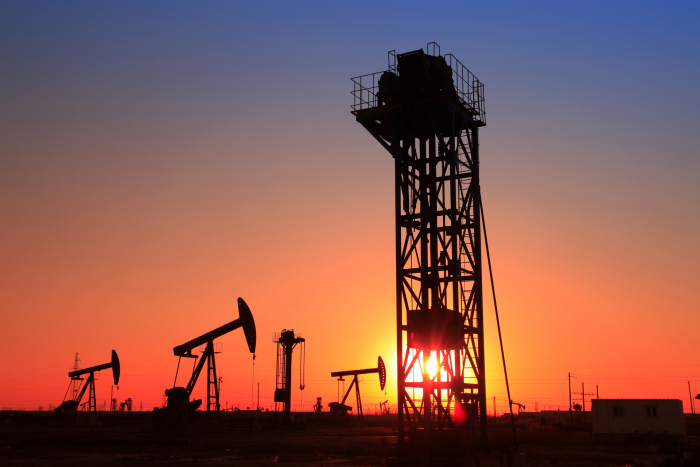 «Никаких убедительных доказательств»: геолог — о теориях происхождения нефти и перспективах её добычи