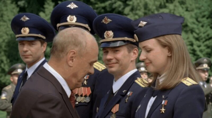 41 год, второй брак и новый малыш: почему звезда «Гадалки» Анна Тараторкина исчезла с экранов, бросив красавца-актера?