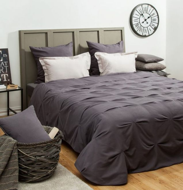 Покрывало на кровать в спальню в современном стиле (71 фото)