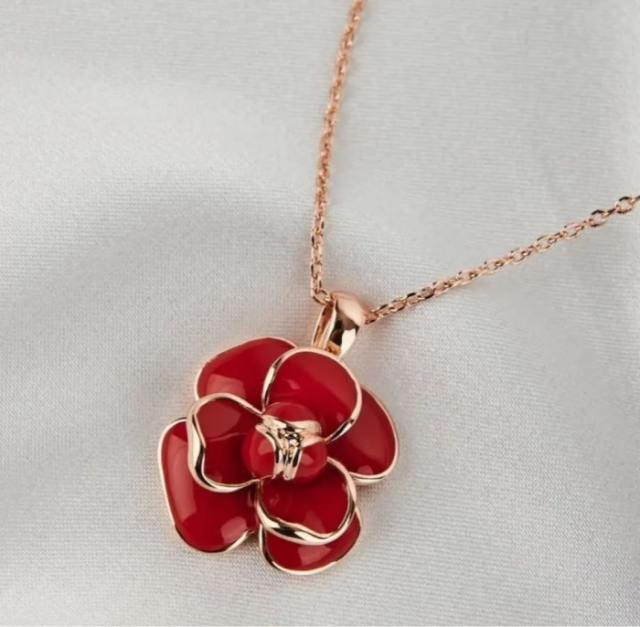 Украшения с цветами на 8 Марта