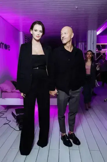 "Глобальная травма для семьи". Сын Фёдора и Светланы Бондарчук впервые рассказал о сестре с ДЦП