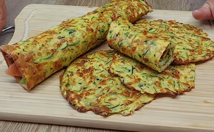 Превращаем кабачки в королевскую закуску: изумительный летний рулет под любую начинку