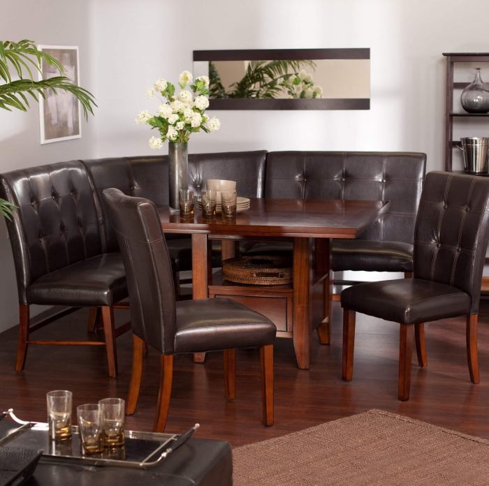 Диван на кухню: нюансы выбора мебели для комнат разных площадей и стилей (62 фото)