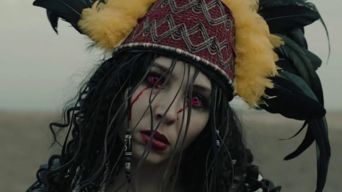 «Киностудия», «Чужой», «Одна из многих»: лучшие иностранные сериалы 2025-го