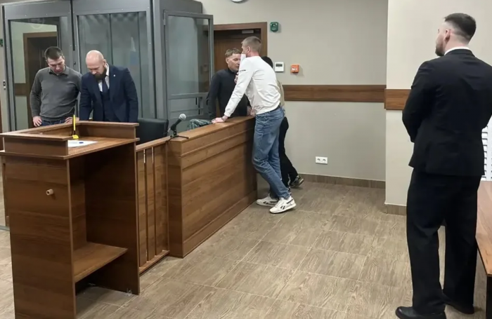 «За 150 тысяч сдал анализы за наркомана»: сотрудников ДПС судят за то, что отпустили нетрезвого водителя