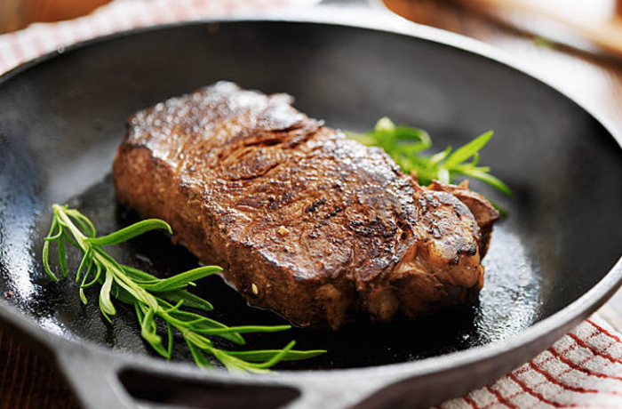 Как приготовить идеальный стейк: 5 советов от шефов