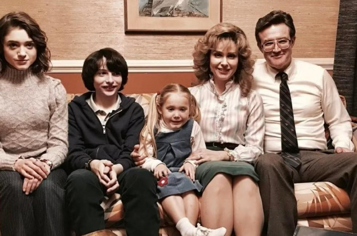 «Старшая дочь обвиняет нас в эгоизме и не хочет помогать с младшими детьми»