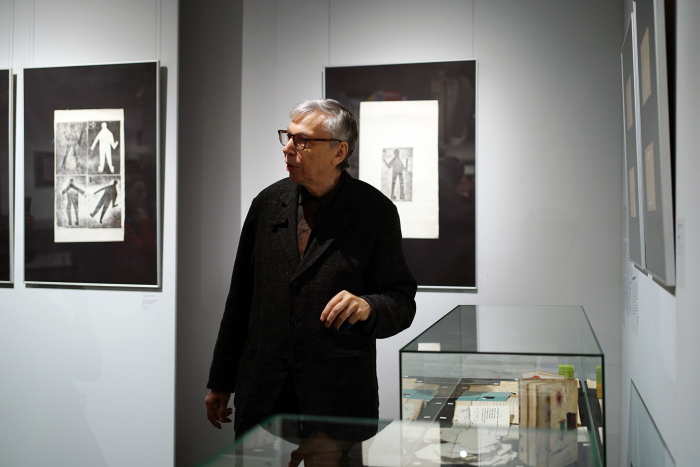 Читать нельзя смотреть: как Рубинштейн, Пригов, Пивоваров и компания изменили книги