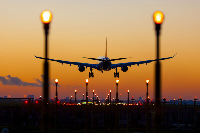 ЛДПР предлагает снизить цены на безвозвратные билеты