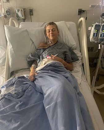 «Будешь гореть в аду» Популярная блогерша рассказала, что борется с раком. Почему вместо поддержки она получила ненависть и травлю?